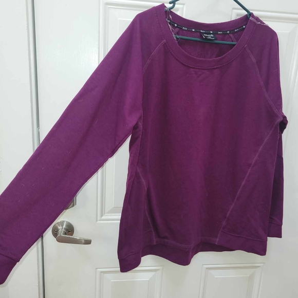 Purple athletic sweatshirt, size 0x, brand zelos. - Picture 2 of 3